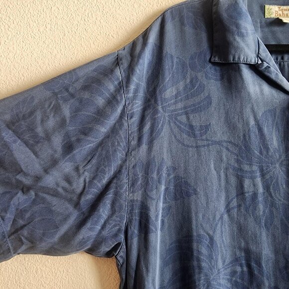 Tommy Bahama Shirt Mens XL Blue Silk Floral Hawaiian Button Up Camp Casual - Picture 3 of 9